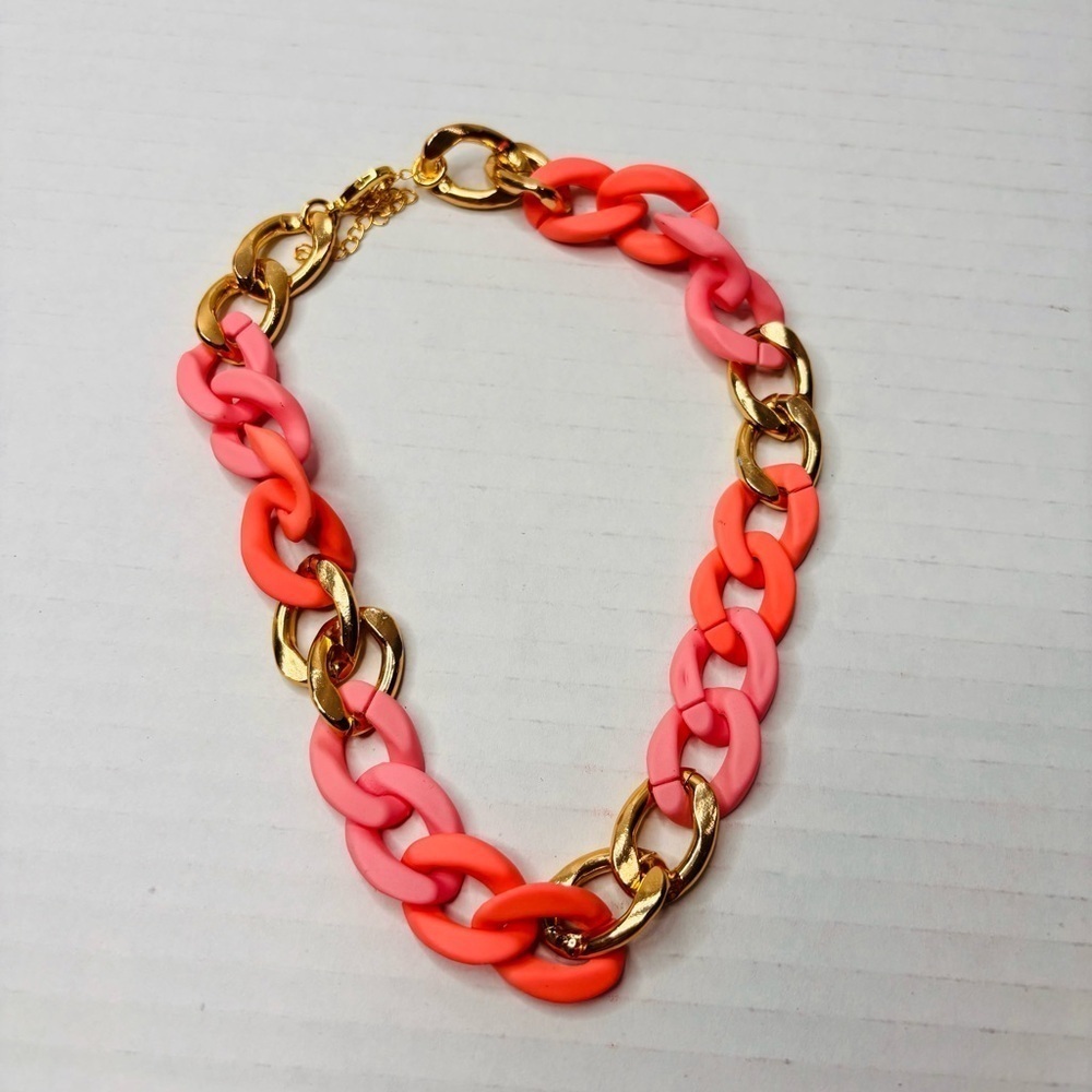 New ADORNIA Pink Curb Chain Necklace - Picture 7 of 8